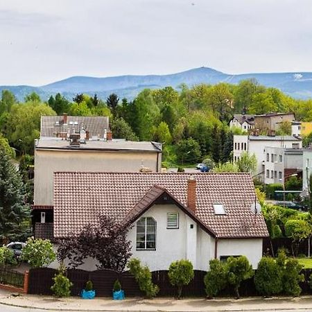 Apartament Widok Cieplice Apartment Jelenia Gora Exterior photo