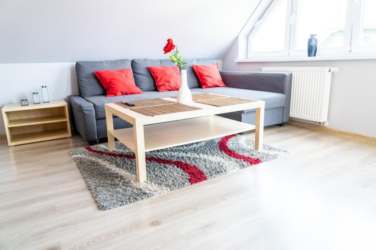 Apartament Widok Cieplice Apartment Jelenia Gora Exterior photo